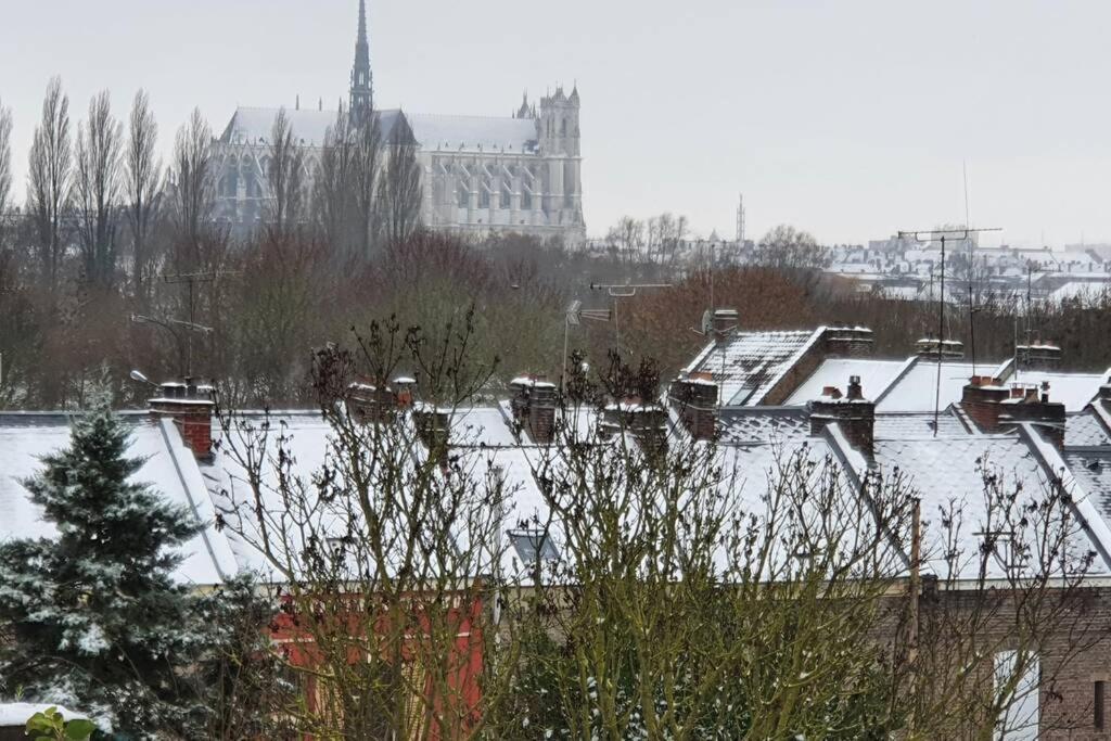 Maison Famille-Confort-Terrasse Jardin-Vue Cathedrale อาเมียงส์ ภายนอก รูปภาพ