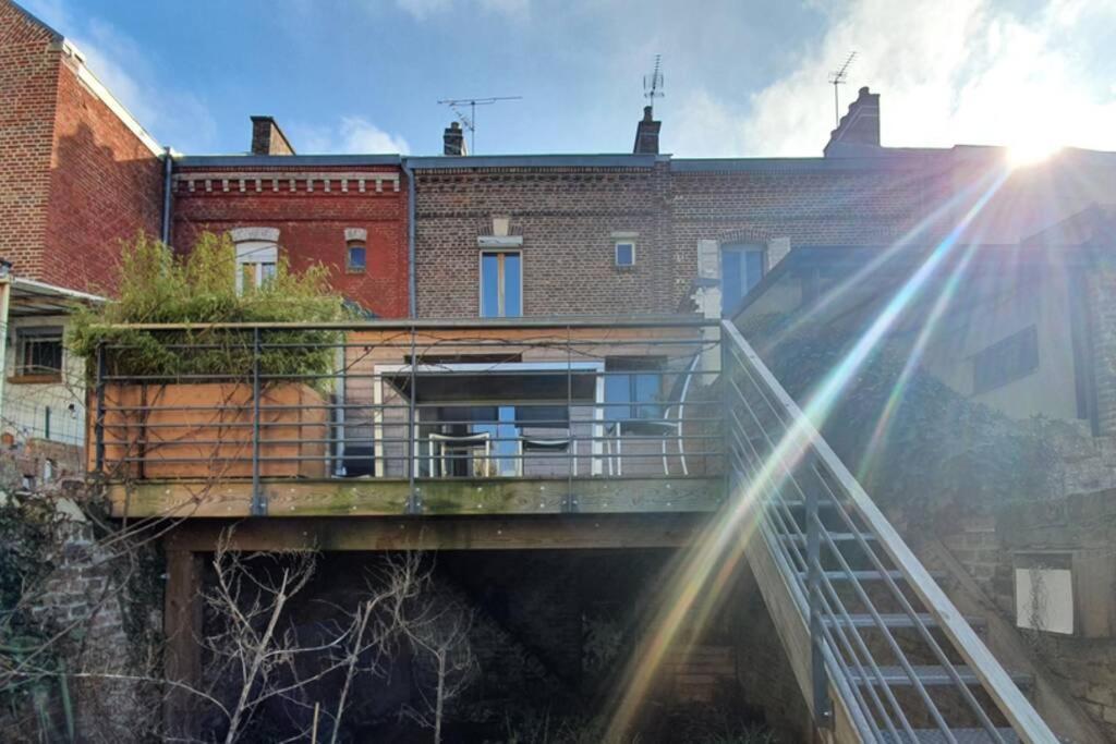Maison Famille-Confort-Terrasse Jardin-Vue Cathedrale อาเมียงส์ ภายนอก รูปภาพ