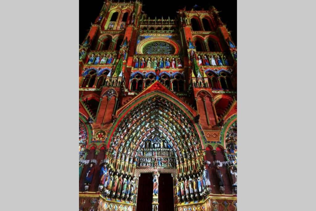 Maison Famille-Confort-Terrasse Jardin-Vue Cathedrale อาเมียงส์ ภายนอก รูปภาพ